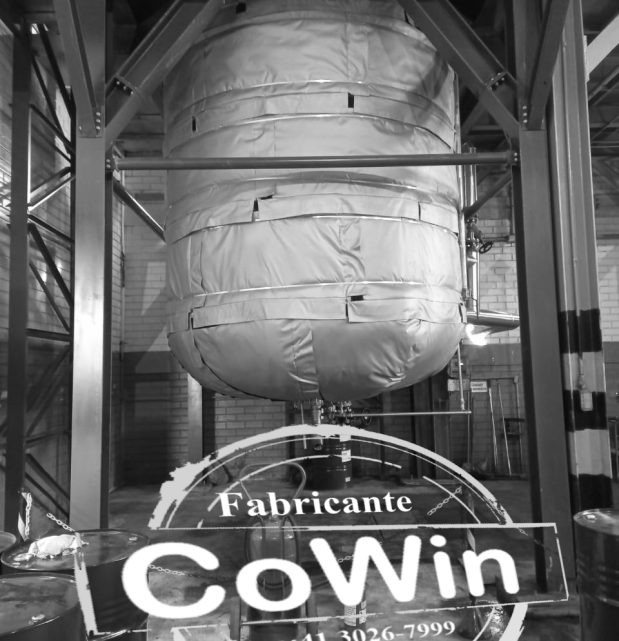 Isolação térmica removível para reator